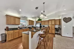 1982 Cherokee St, South Lake Tahoe, CA 96150 - Photo 11