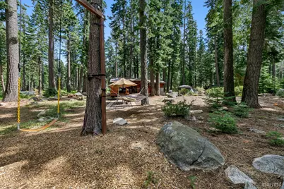 1621 Spring Creek Road, South Lake Tahoe, CA 96150 - Photo 15