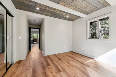 607 Lake Tahoe Boulevard, South Lake Tahoe, CA 96150 - Photo 29