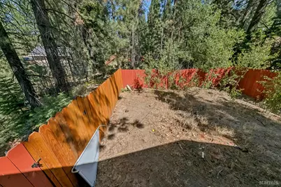 1418 Skyline Drive, South Lake Tahoe, CA 96150 - Photo 27