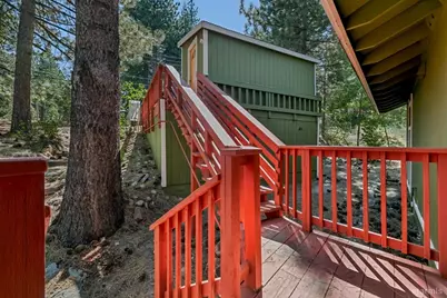 1418 Skyline Drive, South Lake Tahoe, CA 96150 - Photo 23