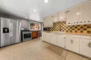 838 Clement St, South Lake Tahoe, CA 96150 - Photo 9