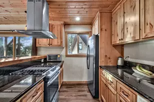 2460 Del Norte St, South Lake Tahoe, CA 96150 - Photo 13