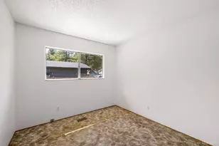 1386 Friant Dr, South Lake Tahoe, CA 96150 - Photo 21