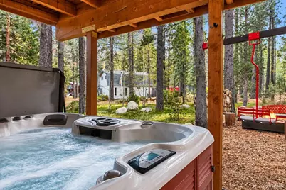 608 Tehama Drive, South Lake Tahoe, CA 96150 - Photo 9