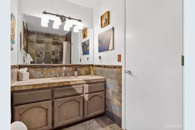 764 Lakeview Avenue, South Lake Tahoe, CA 96150 - Photo 37