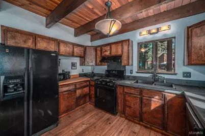 2440 Cougar Trail, South Lake Tahoe, CA 96150 - Photo 9