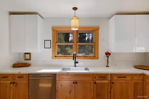 709 Tahoe Island Dr, South Lake Tahoe, CA 96150 - Photo 19