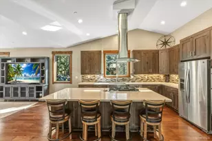705 Tata Ln, South Lake Tahoe, CA 96150 - Photo 5