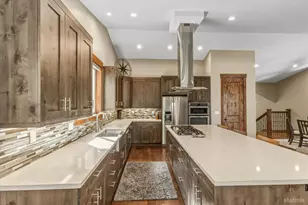 705 Tata Ln, South Lake Tahoe, CA 96150 - Photo 7