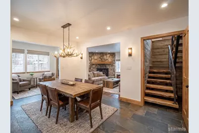1923 Arrowhead Avenue, South Lake Tahoe, CA 96150 - Photo 17