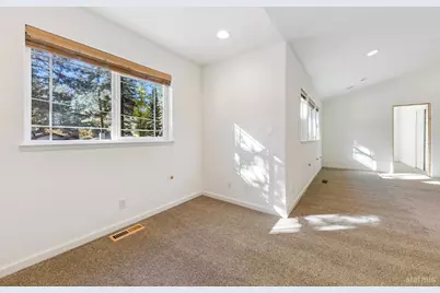 873 Stanford Avenue, South Lake Tahoe, CA 96150 - Photo 33
