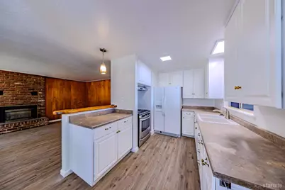 2065 Lukins Way, South Lake Tahoe, CA 96150 - Photo 9