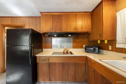 620 Tehama Drive, South Lake Tahoe, CA 96150 - Photo 11