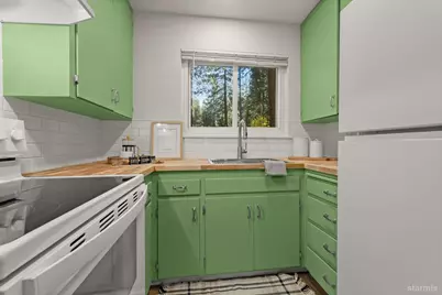 746 Anita Drive, South Lake Tahoe, CA 96150 - Photo 9