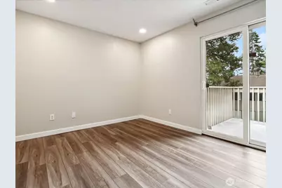 1112 Bellefield Park Ln, Bellevue, WA 98004 - Photo 13