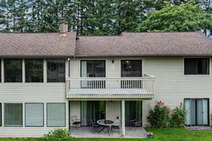 1112 Bellefield Park Ln, Bellevue, WA 98004 - Photo 23