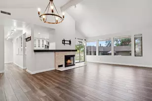 1112 Bellefield Park Ln, Bellevue, WA 98004 - Photo 5