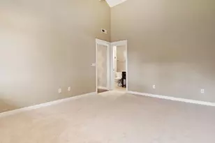 1112 Bellefield Park Ln, Bellevue, WA 98004 - Photo 17