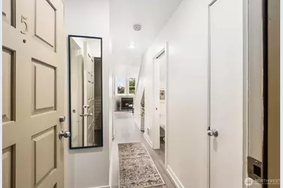 10237 SE 3rd St #5, Bellevue, WA 98004 - Photo 13