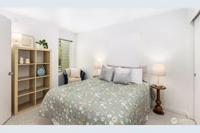 10237 SE 3rd St #5, Bellevue, WA 98004 - Photo 23