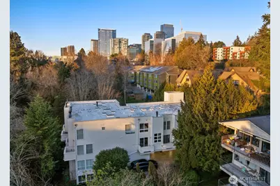 10237 SE 3rd St #5, Bellevue, WA 98004 - Photo 31