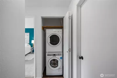 1740 NE 86th St #311, Seattle, WA 98115 - Photo 19