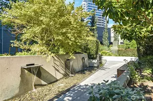 500 106th Ave NE, Bellevue, WA 98004 - Photo 29