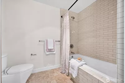 500 106th Ave NE #2103, Bellevue, WA 98004 - Photo 21