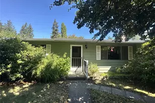 10230 126th Ave SE, Renton, WA 98056 - Photo 5