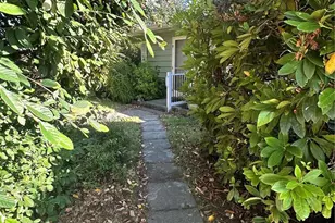 10230 126th Ave SE, Renton, WA 98056 - Photo 3