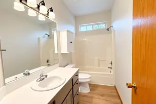 11217 88th Ave E, Puyallup, WA 98373 - Photo 9