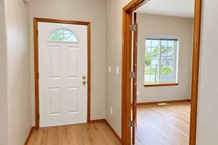 11217 88th Ave E, Puyallup, WA 98373 - Photo 5