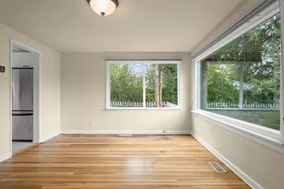 16824 37th Ave S, SeaTac, WA 98188 - Photo 5