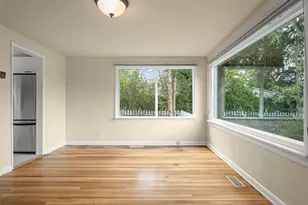 16824 37th Ave S, SeaTac, WA 98188 - Photo 5