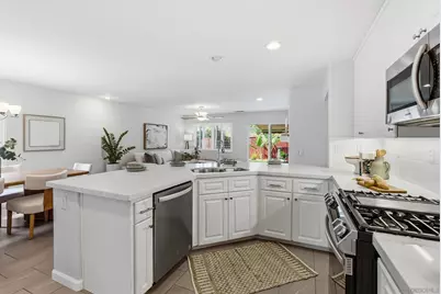 1053 Manteca Dr, Oceanside, CA 92057 - Photo 13