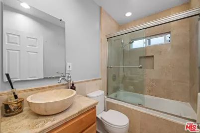 1659 Ellsmere Ave, Los Angeles, CA 90019 - Photo 21