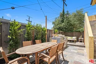 1659 Ellsmere Ave, Los Angeles, CA 90019 - Photo 35