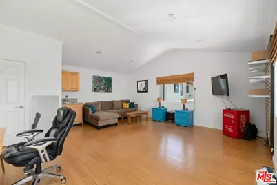 1659 Ellsmere Ave, Los Angeles, CA 90019 - Photo 31