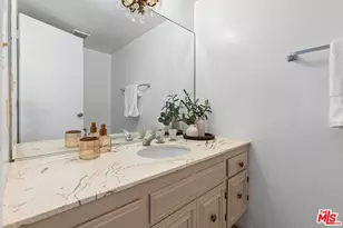 2537 Cordelia Rd, Los Angeles, CA 90049 - Photo 17