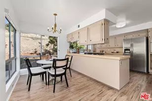 2537 Cordelia Rd, Los Angeles, CA 90049 - Photo 13
