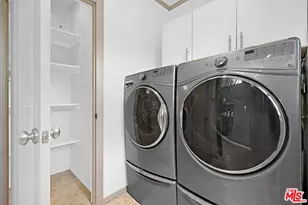 1173 S Point View St, Los Angeles, CA 90035 - Photo 17