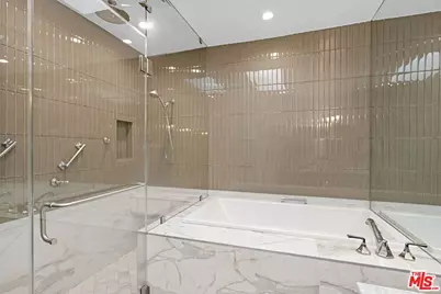 1173 S Point View St, Los Angeles, CA 90035 - Photo 27