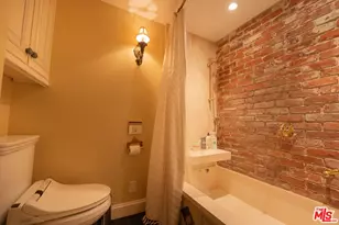 17366 Sunset Blvd, Los Angeles, CA 90272 - Photo 11