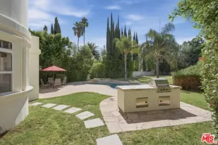 22716 Sylvan St, Woodland Hills, CA 91367 - Photo 37