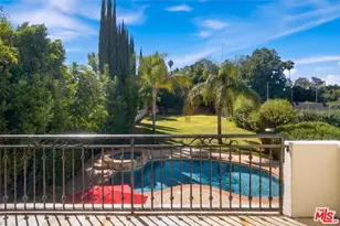 22716 Sylvan St, Woodland Hills, CA 91367 - Photo 25