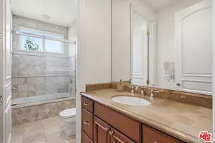 22716 Sylvan St, Woodland Hills, CA 91367 - Photo 33