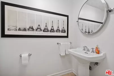 24753 Mulholland Hwy, Calabasas, CA 91302 - Photo 13