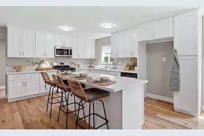 8243 Hydra Ln, Mira Mesa, CA 92126 - Photo 5