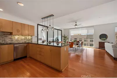 285 W 6th St #326, San Pedro, CA 90731 - Photo 7